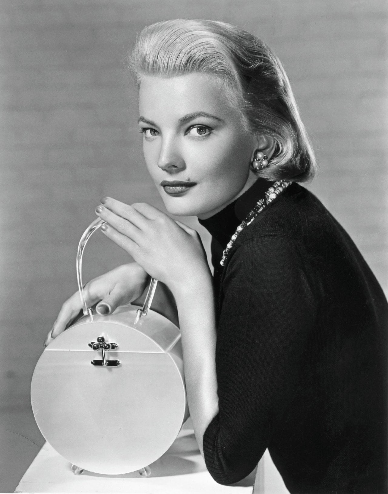 Gena Rowlands nude 9