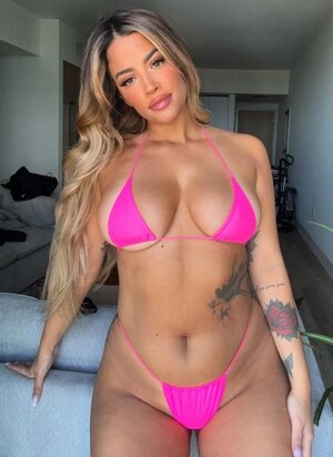 Giana Ramos nude 8
