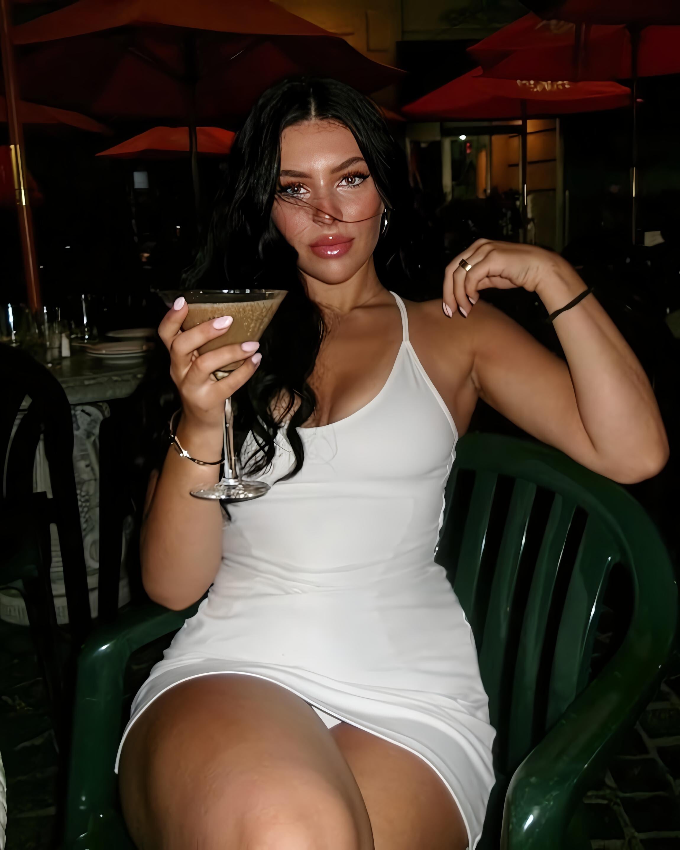 Gianna Sauco nude 11