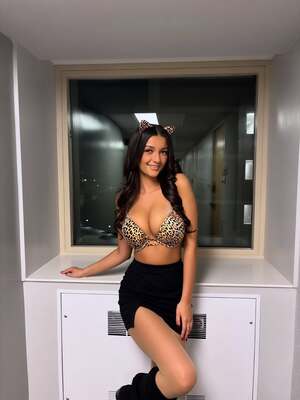 Gianna Thimons nude 7