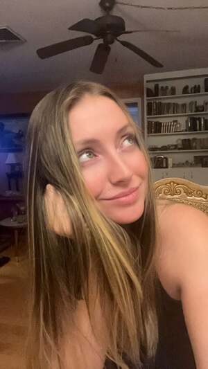 GiaPeach nude 12