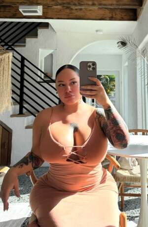 Gigi Vergara nude 5