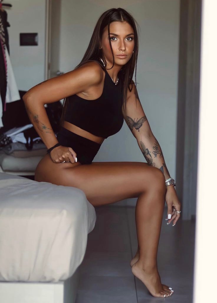 Giorgia Caronna nude 4