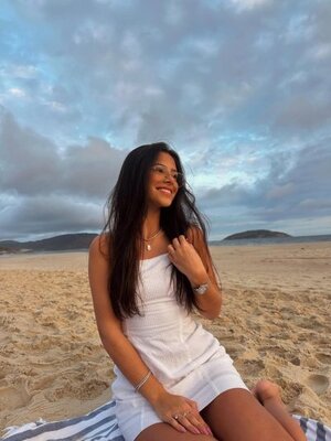 Giovana Canto nude 12