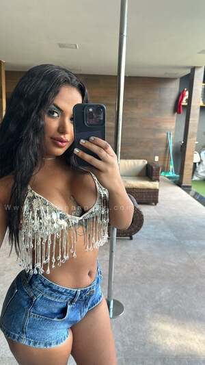 Giovanna Paes nude 7