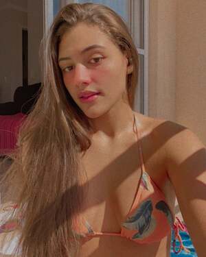 Giovanna Rodrigues nude 4