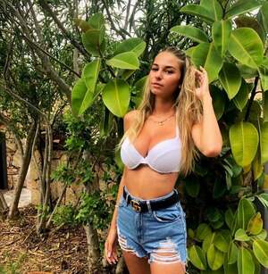 Giulia Zocchi nude 8