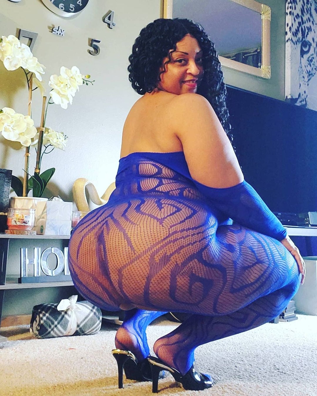 Gloria The Goddess nude 8