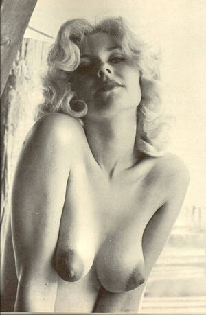 Gloria Windsor nude 4