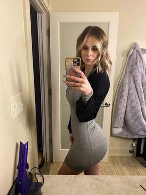 Goddess Amanda nude 6