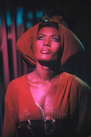 Grace Jones nude 5