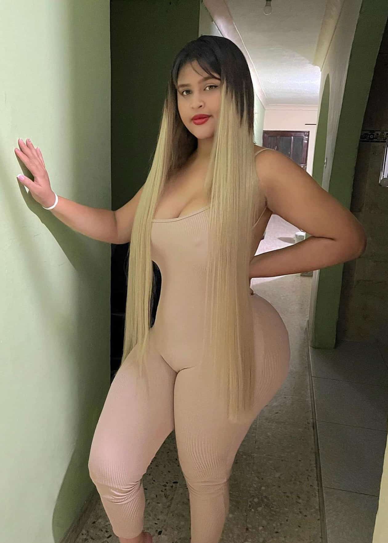 Greicy Mariana nude 4