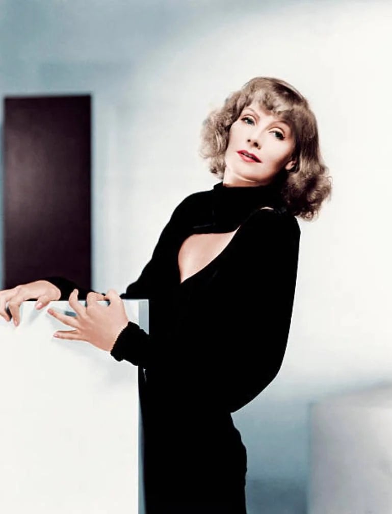 Greta Garbo nude 9