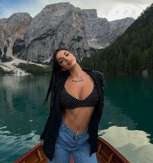 Greta Jasmin El Moktadi nude 7