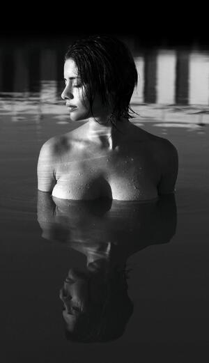 Greta Scarano nude 7