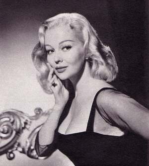Greta Thyssen nude 4