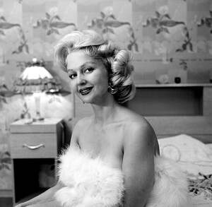 Greta Thyssen nude 5
