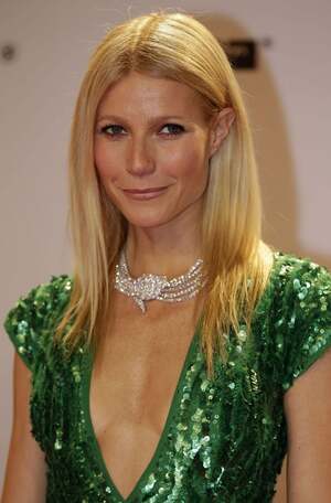 Gwyneth Paltrow nude 11