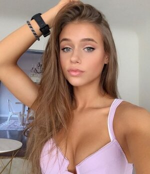 Hailey Grice nude 5