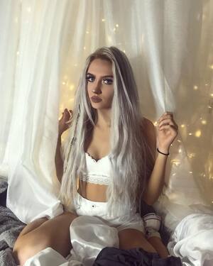 Hailey Marie nude 4
