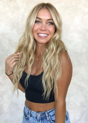 Hailey Ostrom nude 5