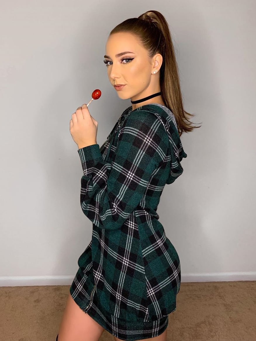 Hailie Scott nude 1
