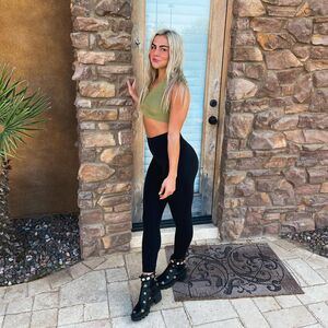 Haley Cavinder nude 10
