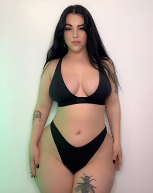 Haley Quinn nude 4