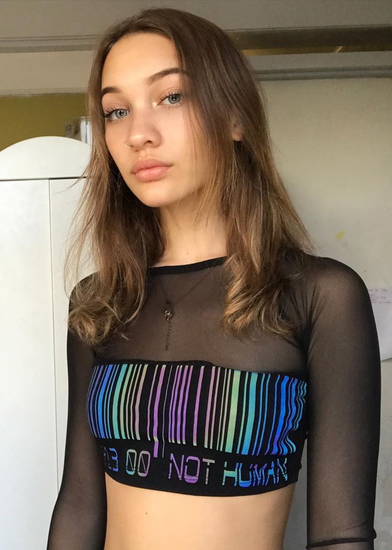Halia nude 5
