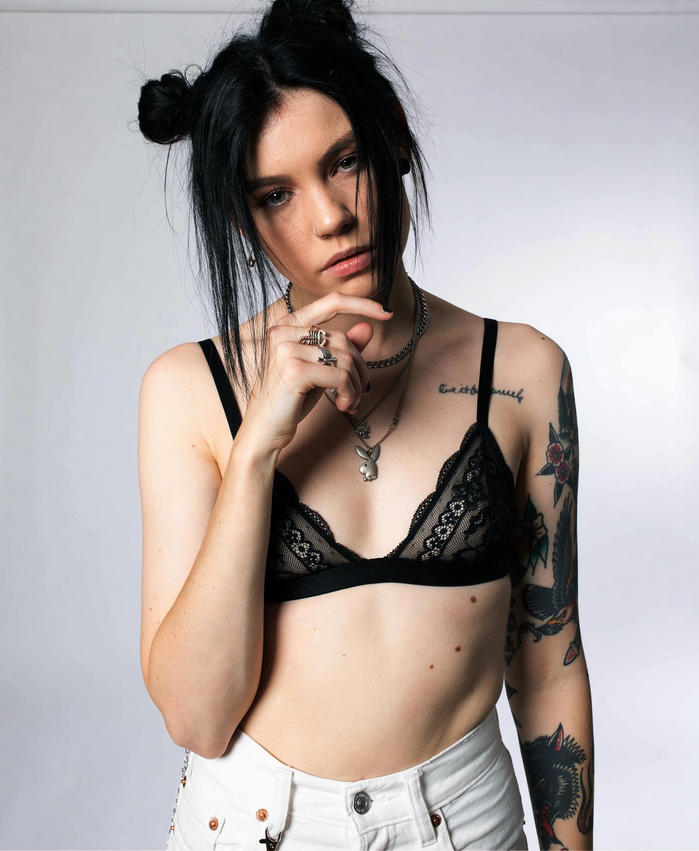 Han Mee nude 8