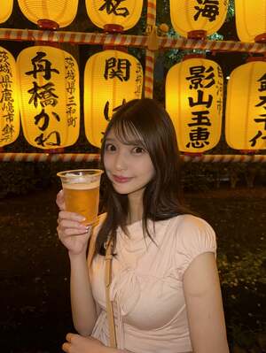 Hana Kuraki nude 9