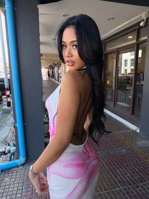 Hana Ruby nude 9