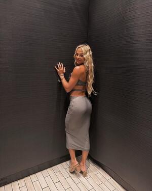 Hanna Cavinder nude 11