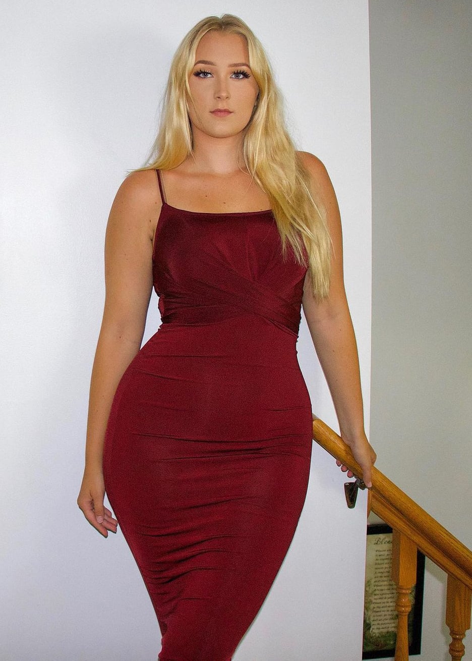 Hannah Garske nude 10