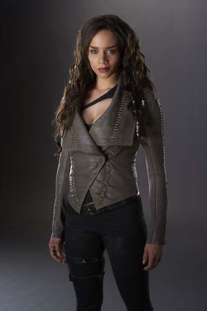 Hannah John-Kamen nude 4