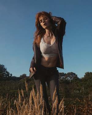 Hannah McCloud nude 12