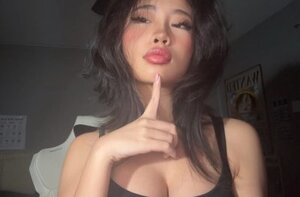 Hannah Nguyen nude 8