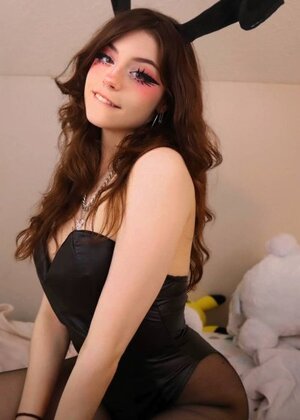 Hannah Owo nude 1