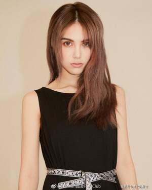 Hannah Quinlivan nude 7