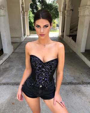 Hannah Stocking nude 4