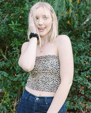 Hannah Studts nude 12