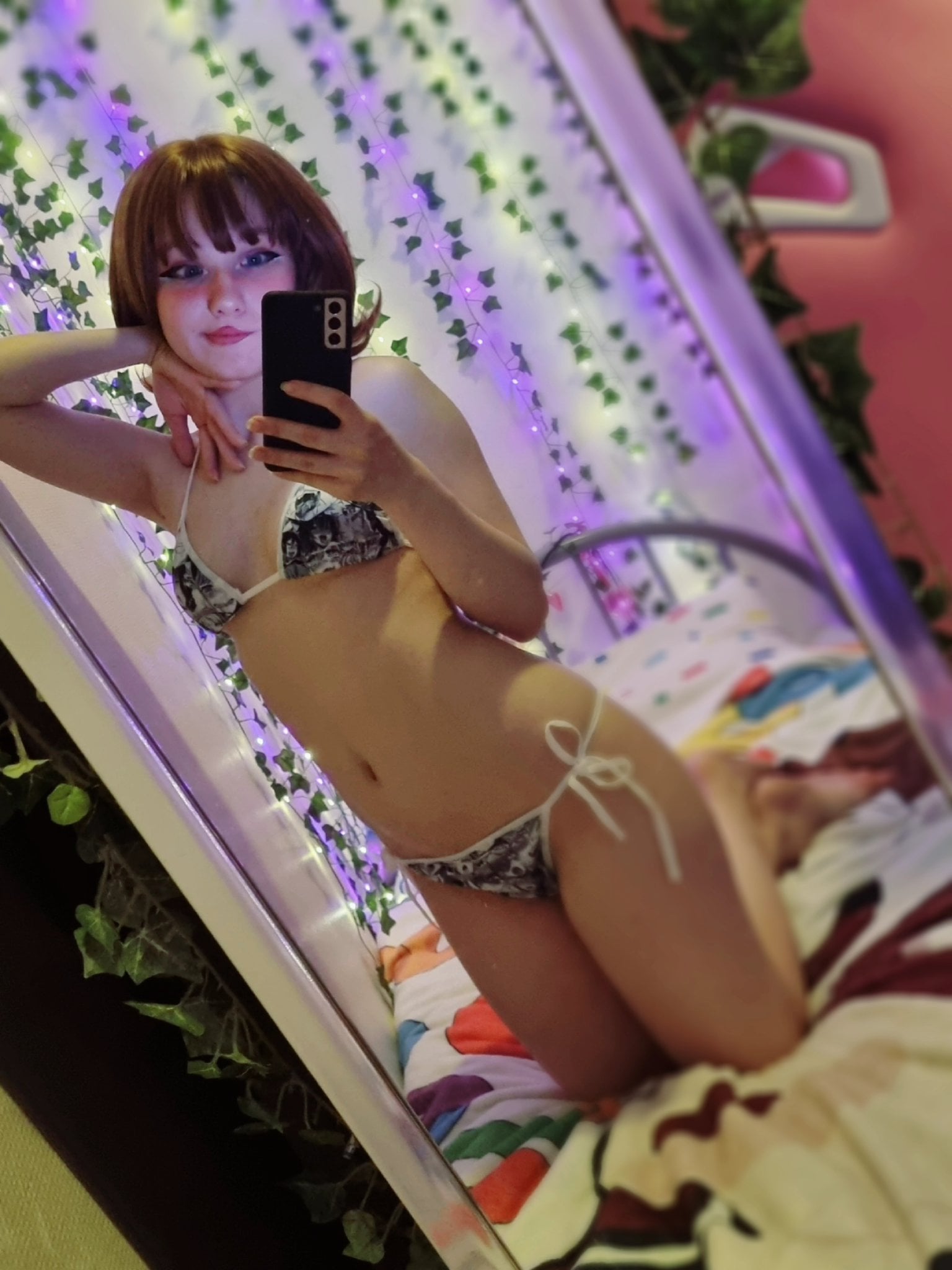 HappyLikeAWall nude 11