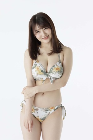 Hara Tsumugi nude 12