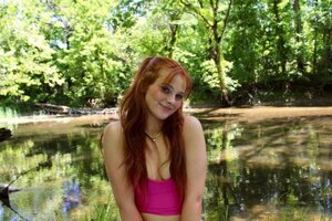 Harley Haisley nude 10