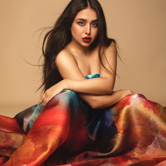 Haya Maraachli nude 10