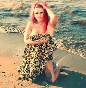 Heather Renee Isbell nude 6