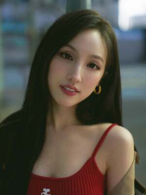 Hedy Chan nude 11