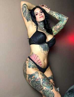 Heidi Lavon nude 1