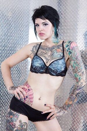 Heidi Lavon nude 6