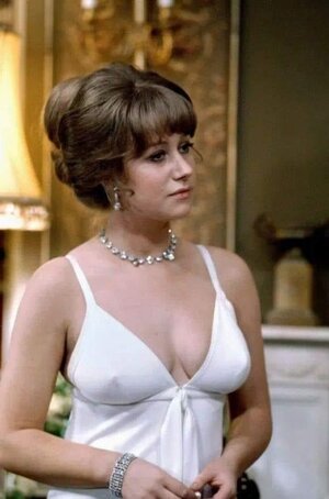 Helen Mirren nude 9